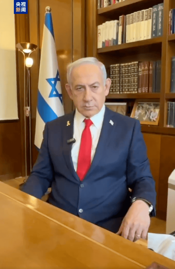 以色列称机场遭袭将报复伊朗<strong></p>
<p>一桶原油多少公斤</strong>，伊朗国防部公布新型弹道导弹