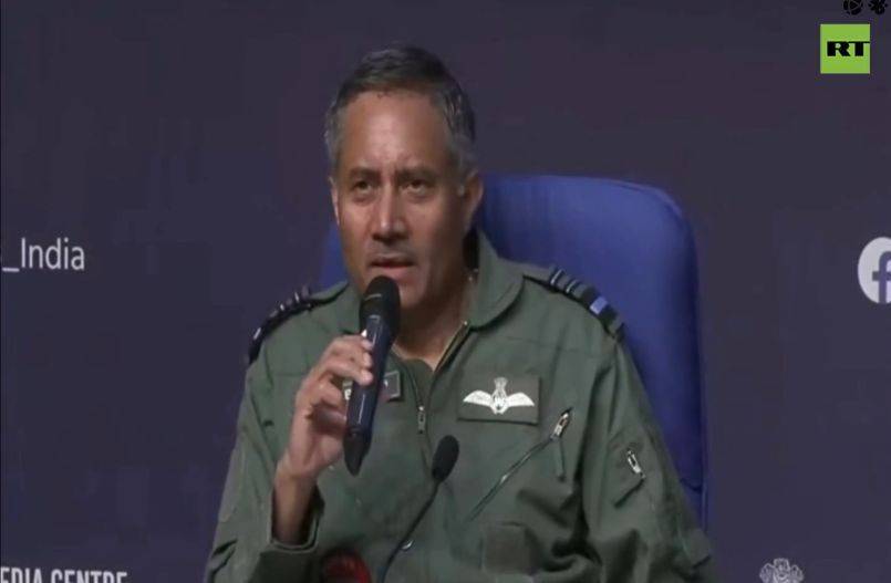 印度军方：击落<strong></p>
<p>取原油</strong>了“数架”巴基斯坦飞机