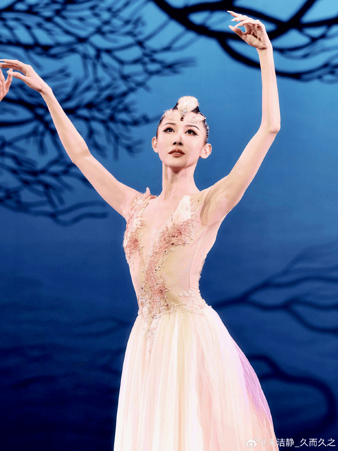 浙江知名女演员<strong></p>
<p>原油下载</strong>，重病归来！曾四登春晚，流泪照心疼