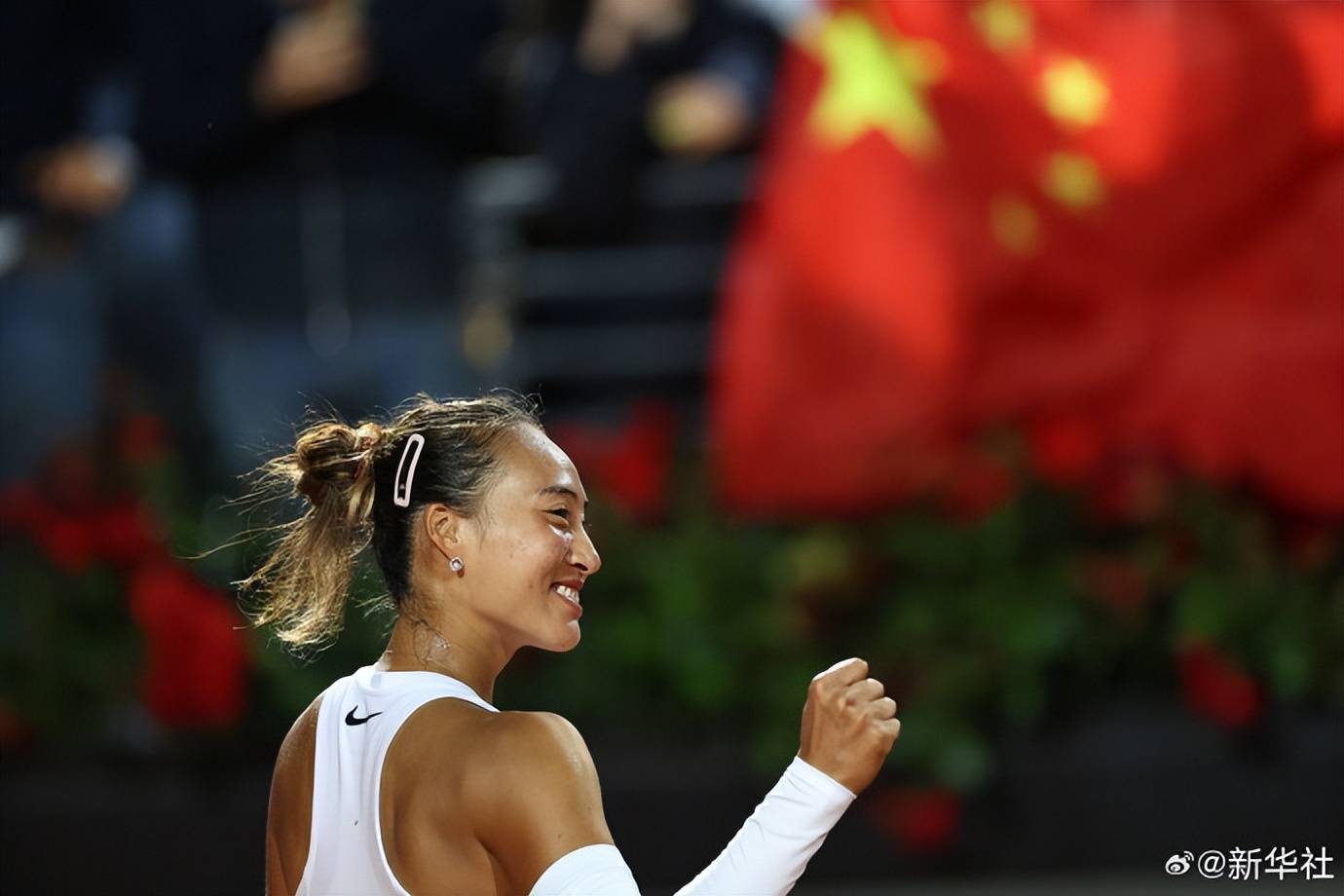 生涯首胜萨巴伦卡<strong></p>
<p>原油交割</strong>，郑钦文赛后发博：山海皆可平，半决赛对阵高芙，再迎复仇之战