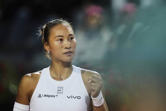 终于越过萨巴伦卡这座高山<strong></p>
<p>原油交割</strong>，郑钦文感谢自己的耐心和专注