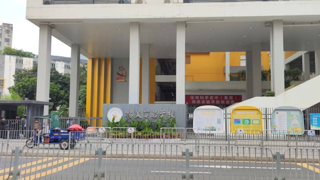 “一小时飞过8架”“感觉屋在抖”！深圳有小区遭遇<strong></p>
<p>柴原油</strong>，市民：睡不着