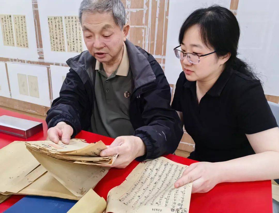 “冷板凳”一坐18年<strong></p>
<p>柴原油</strong>！41岁厦门女子：要一直坐下去