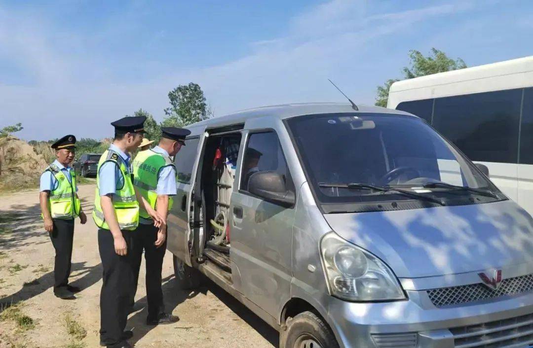 现场拖走、查扣！事发孝感街头