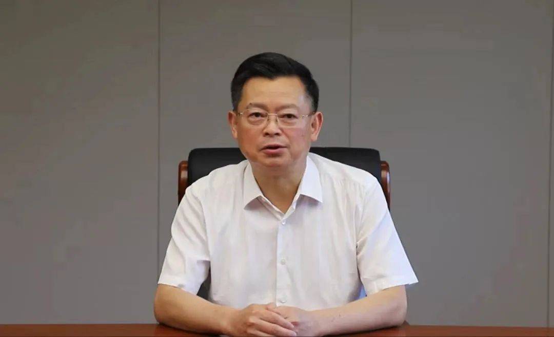 国家国防科工局原副局长张建华投案<strong></p>
<p>原油最新走势</strong>，今年已有24名中管干部落马