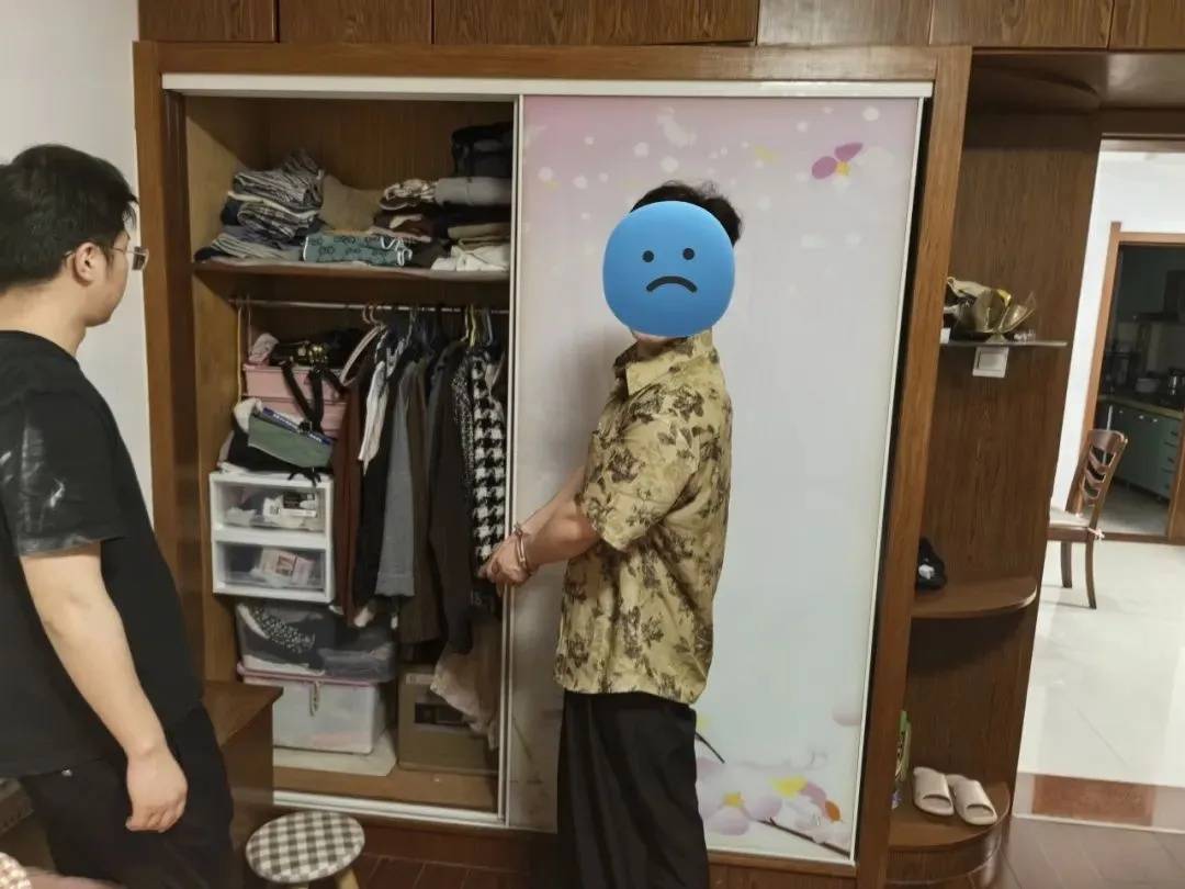 江苏一男子戴仿真“人皮”面具入室盗窃<strong></p>
<p>国际原油行情实时行情</strong>，流窜多个小区作案，涉案金额达15万余元