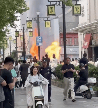 5人受伤，1人失联！济南泉城路发生火灾，官方通报