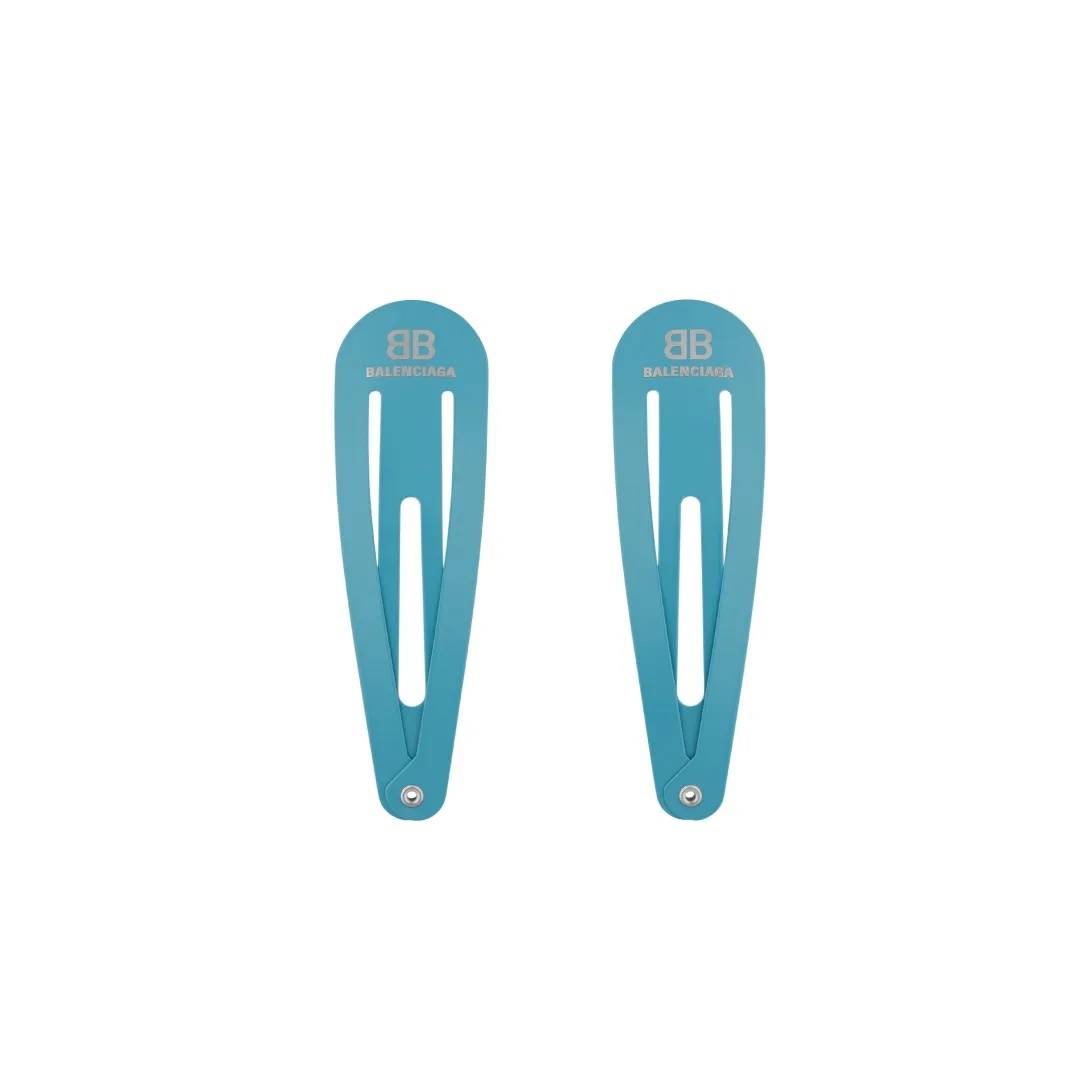 4500元一条！巴黎世家平角短裤造型半身裙惹争议<strong></p>
<p>国际原油价格今日</strong>，此前曾有多款产品被质疑像“智商税”