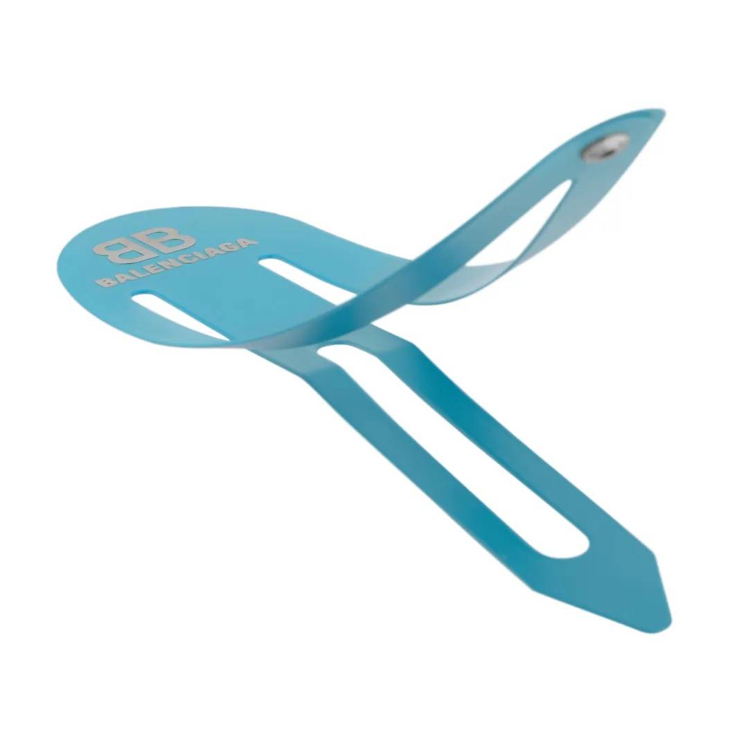 4500元一条！巴黎世家平角短裤造型半身裙惹争议<strong></p>
<p>国际原油价格今日</strong>，此前曾有多款产品被质疑像“智商税”