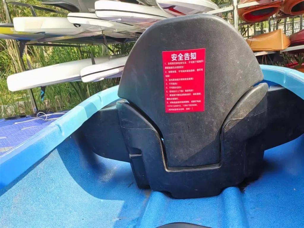 码头无人值守<strong></p>
<p>世界原油储量</strong>，上海一游客自行上岸踩空落水！律师：商家有缺陷、游客有疏忽