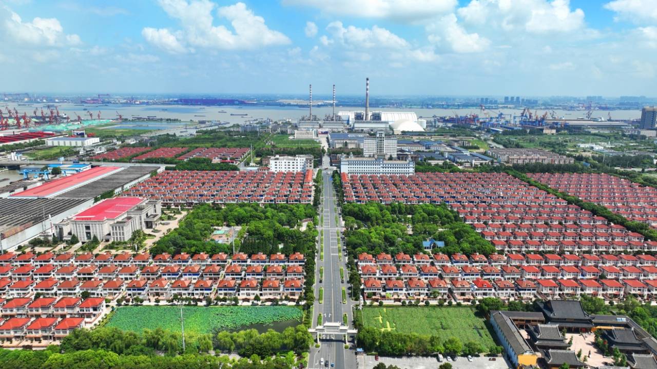 习近平总书记关切事丨<strong></p>
<p>世界原油储量</strong>我们的名字叫“长江”——三个沿江村庄的变迁故事