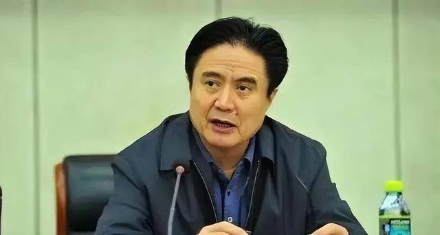 原中央委员、省委书记造成恶劣政治影响！刚刚<strong></p>
<p>v原油</strong>，被公诉！今年已有4个正部级干部受处分
