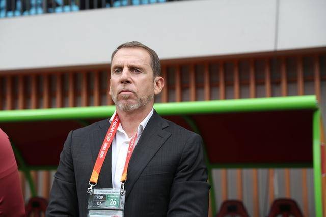 国足新帅人选初定<strong></p>
<p>原油期货最新价格</strong>，“老熟人”能走出新路子吗？