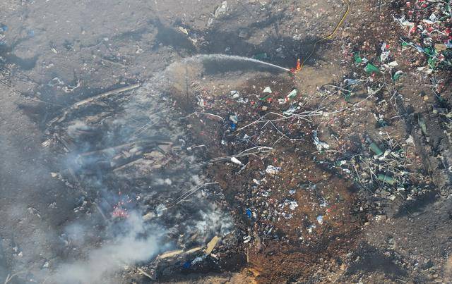 屡屡违规为何“带病经营”<strong></p>
<p>原油期货最新价格</strong>？湖南临澧烟花厂爆炸事故追踪