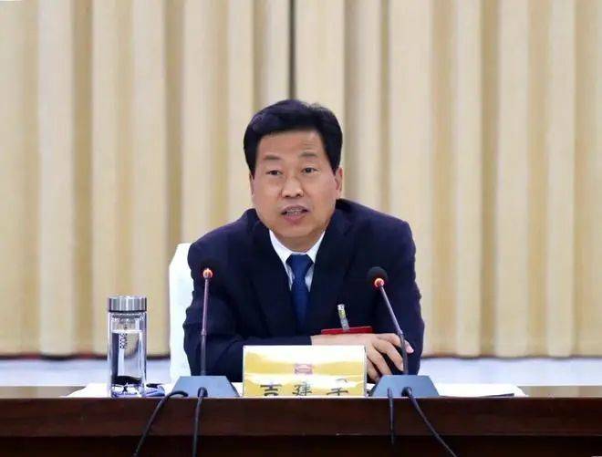 官方首次披露<strong></p>
<p>原油技巧</strong>，原市长已被开除党籍！曾是“全国优秀县委书记”