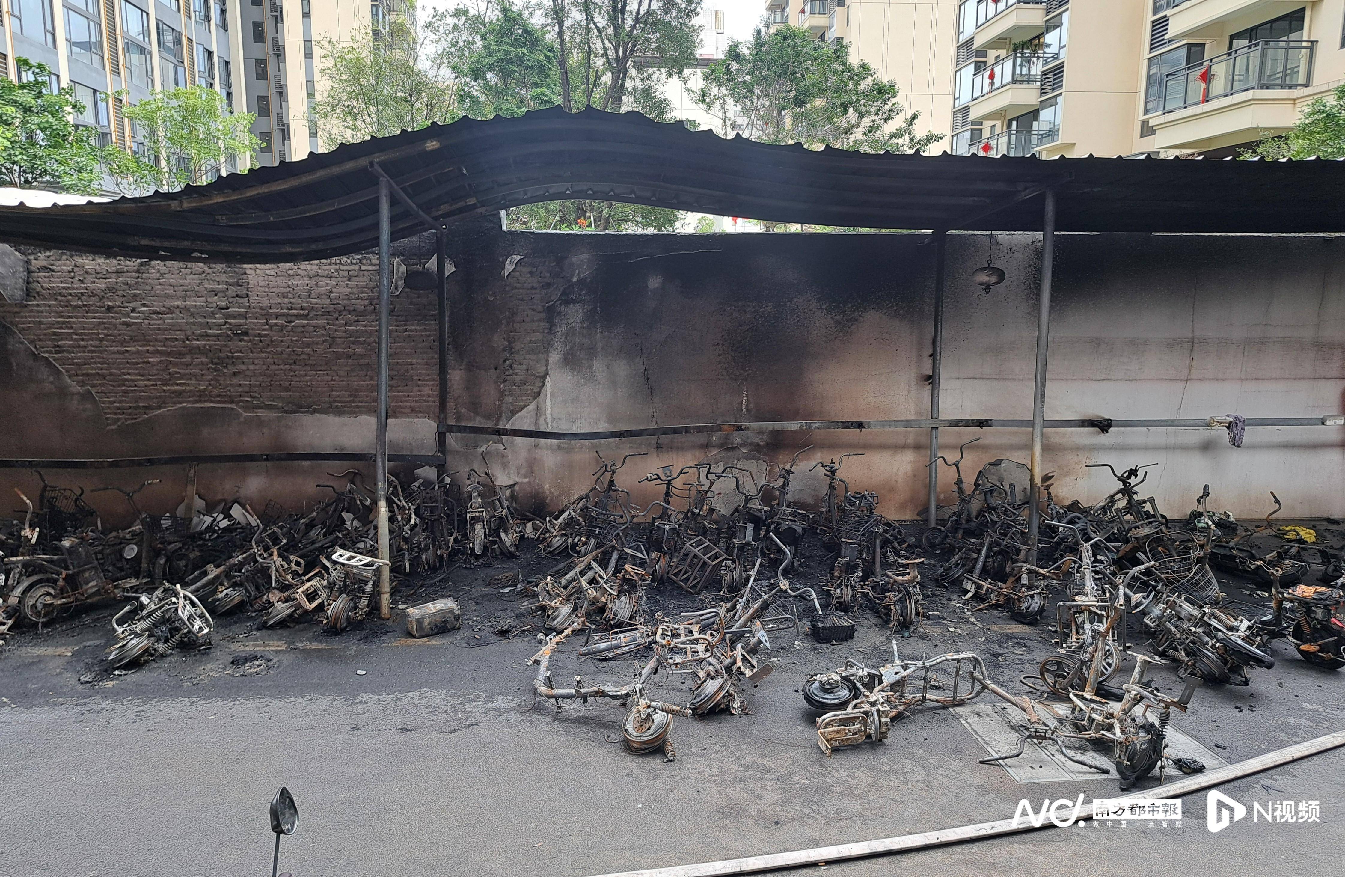 东莞一小区逾百辆电动自行车烧毁<strong></p>
<p>今日油价国际原油价格</strong>！住户睡梦中被叫醒撤离逃生