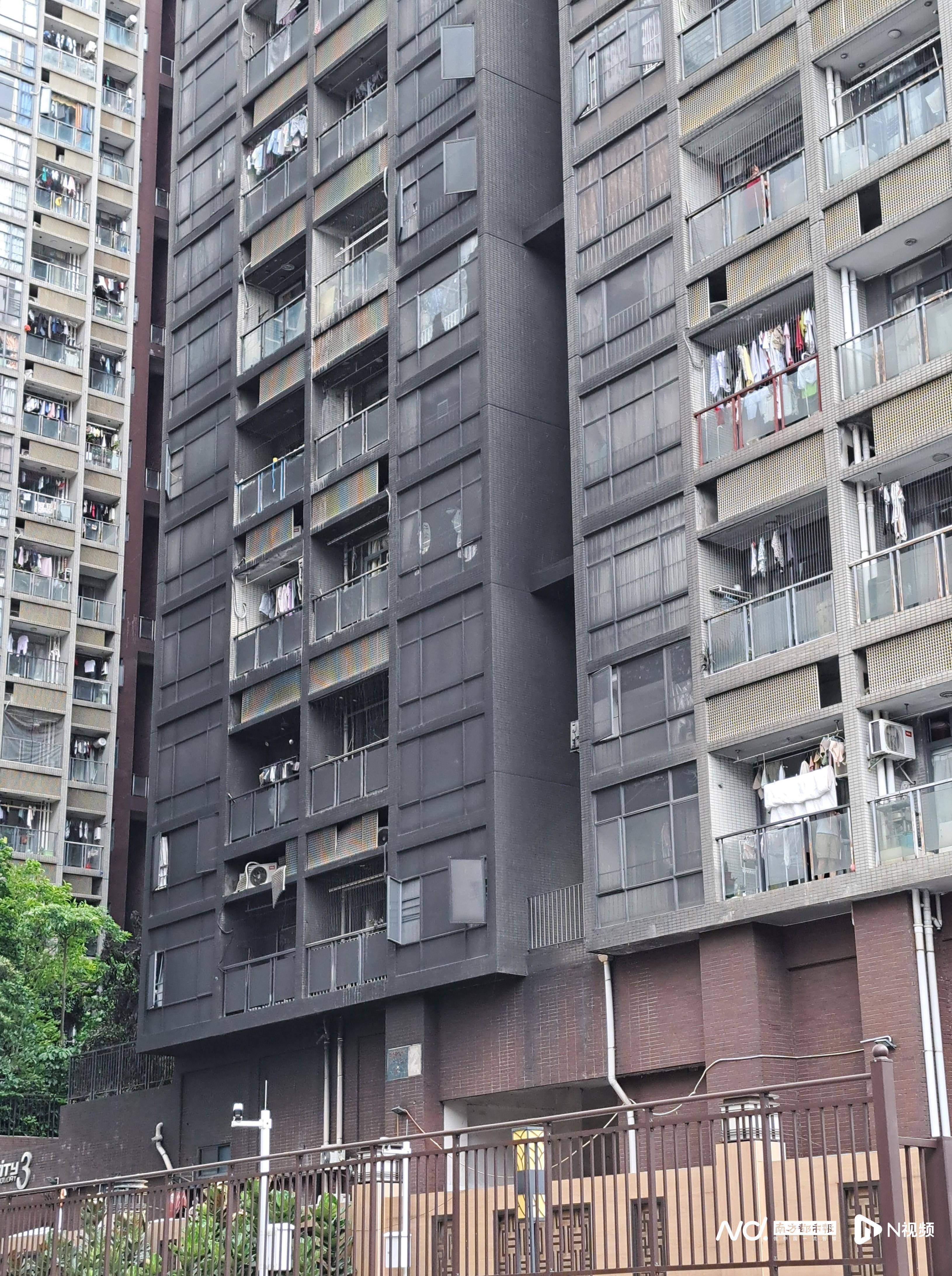 东莞一小区逾百辆电动自行车烧毁<strong></p>
<p>今日油价国际原油价格</strong>！住户睡梦中被叫醒撤离逃生