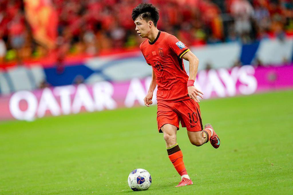 国足东亚杯名单：王钰栋领衔<strong></p>
<p>今日油价国际原油价格</strong>，蒯纪闻、廖锦涛等四名新人首次入选