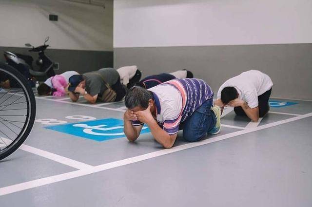 台军“汉光”军演启动<strong></p>
<p>b原油</strong>，滩头打不赢解放军，准备退到山沟里打游击