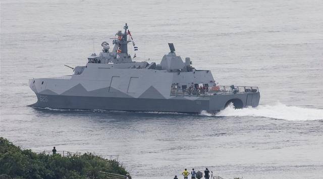 台军“汉光”军演启动<strong></p>
<p>b原油</strong>，滩头打不赢解放军，准备退到山沟里打游击