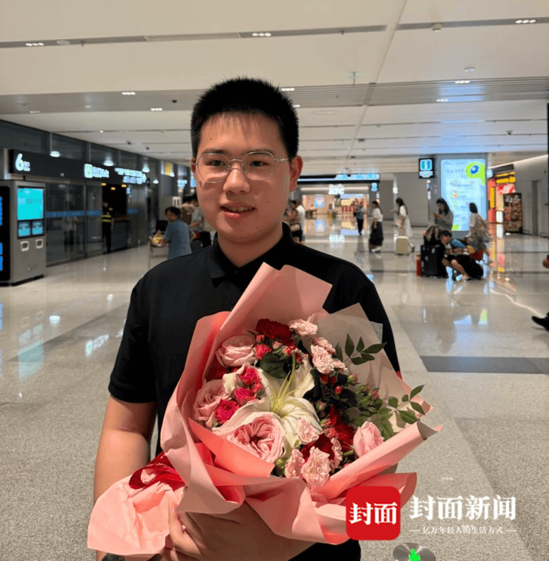 理论成绩世界第一<strong></p>
<p>贵金属原油</strong>！成都七中17岁学子夺得国际化学奥赛金牌