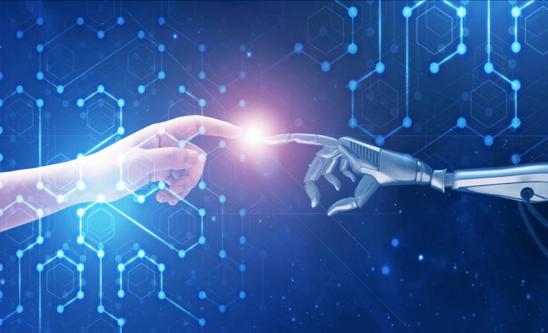 DeepSeek流量下滑<strong></p>
<p>原油路</strong>，这半年梁文锋都干了啥？