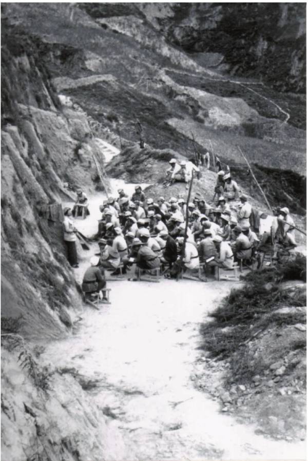 王立华：为什么毛泽东率领的红军不可征服<strong></p>
<p>美国期货原油行情</strong>？斯诺的观察说明了一切