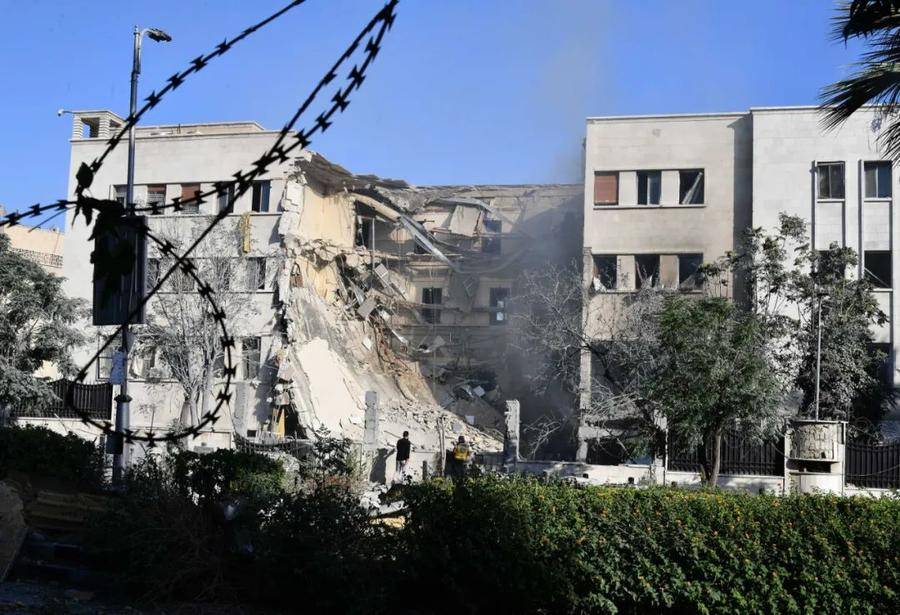 一夜过去<strong></p>
<p>美国期货原油行情</strong>，叙南部武装冲突最新动态