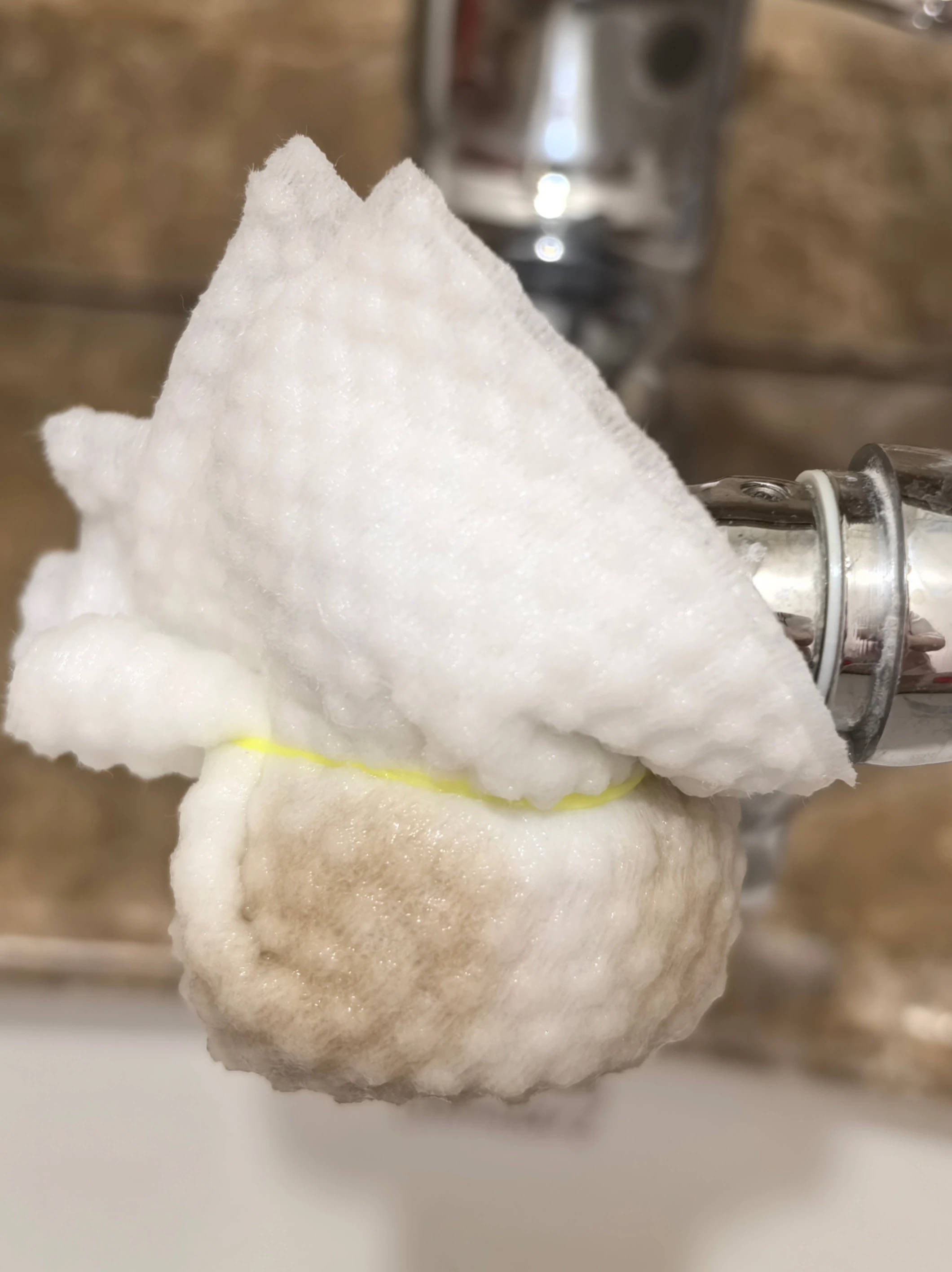 杭州部分小区居民反映自来水发臭<strong></p>
<p>原油含水测定仪</strong>，污染源仍不明