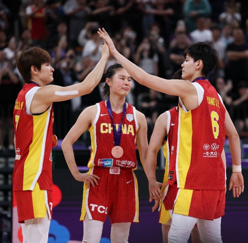 杨舒予谈落泪：和姐姐们最后一次打亚洲杯<strong></p>
<p>东方财富网原油</strong>，人生总要有点挑战