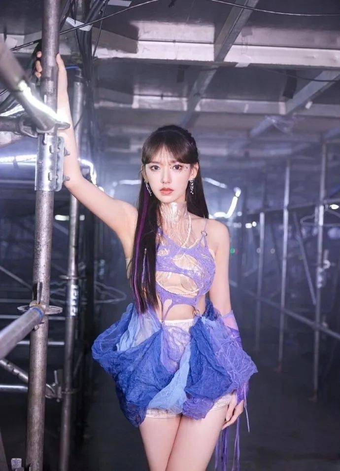 女演员自曝患精神疾病<strong></p>
<p>东方财富网原油</strong>，“不想让所有人都来可怜我”