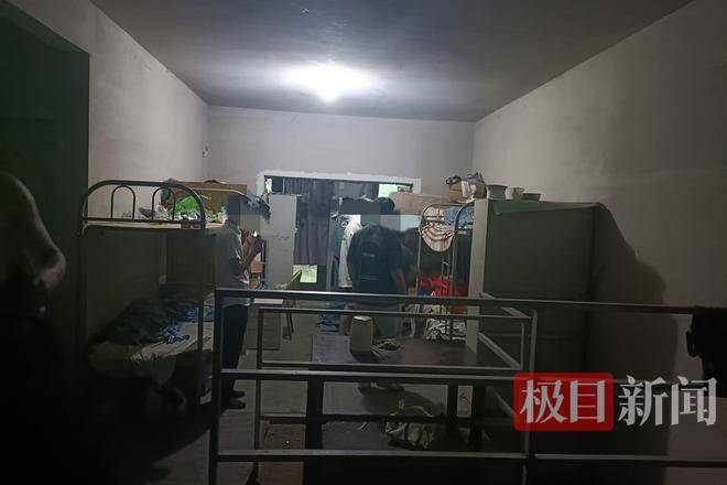 西安50岁保安提前1小时到岗猝死<strong></p>
<p>mt4原油代码</strong>，用工方：提前到岗不算工伤