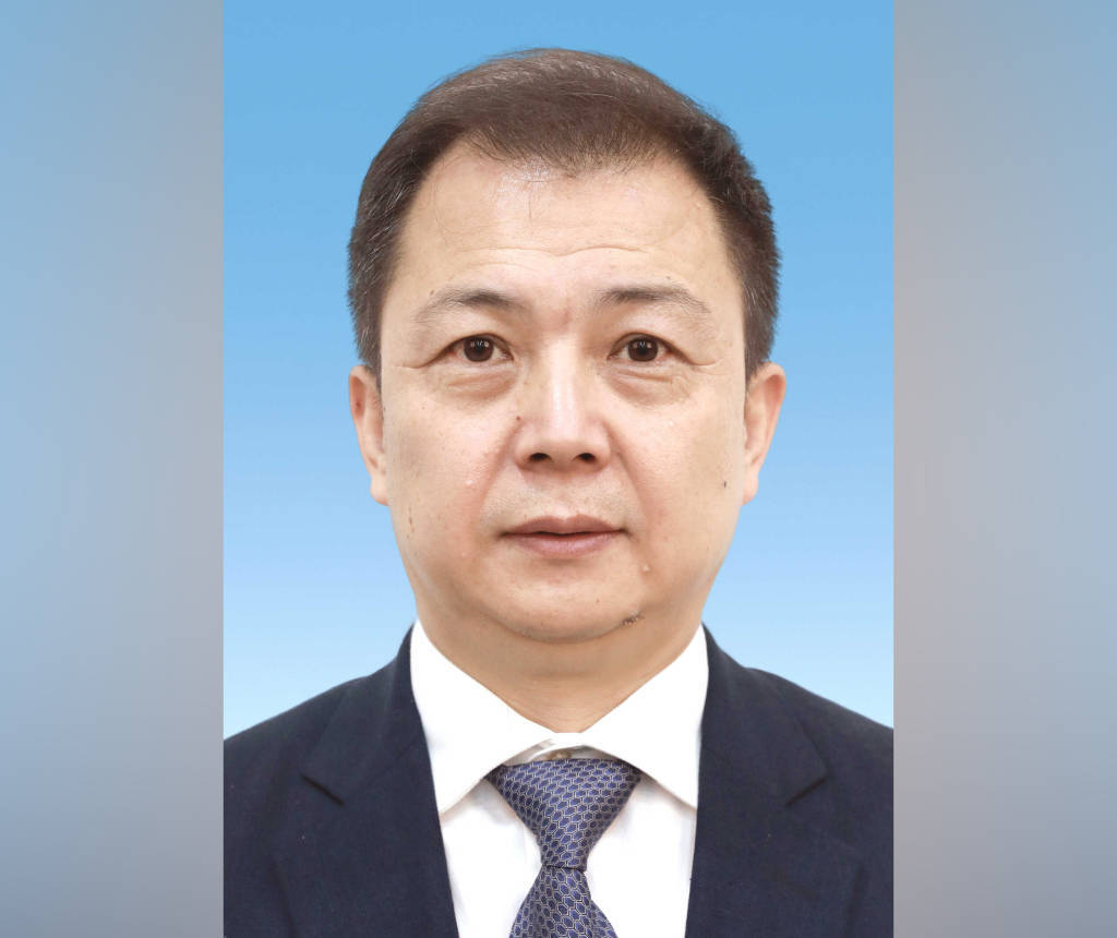 闫炳辰履新广西教育厅厅长，曾在教育部任职