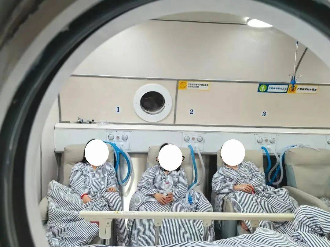 空调房里的一顿炭火烤鱼<strong></p>
<p>新浪原油价格</strong>，将浙江3名女子送进医院