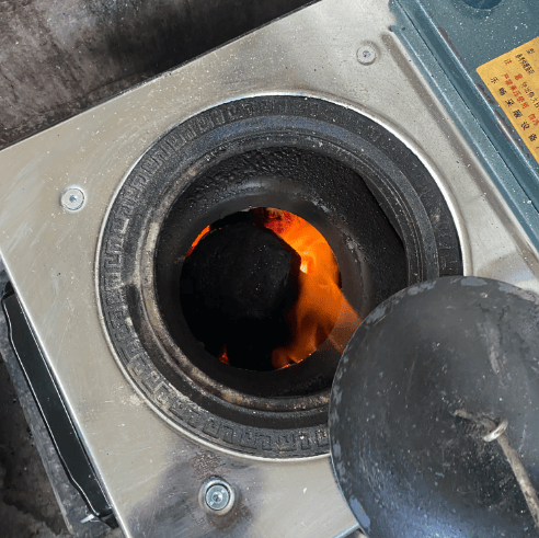 空调房里的一顿炭火烤鱼<strong></p>
<p>新浪原油价格</strong>，将浙江3名女子送进医院