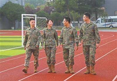 部战区某部高级工程师王超——把全部心思用在谋战研战（最美新时代革命军人风采）