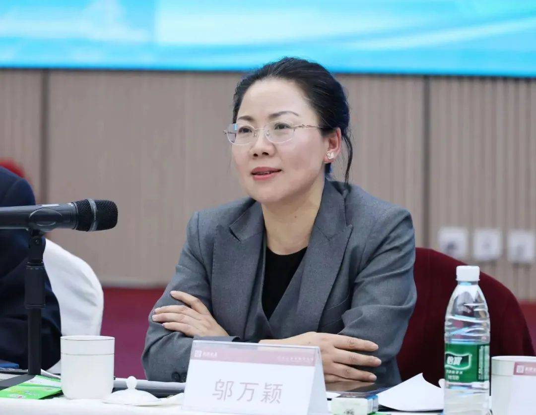 邬万颖<strong></p>
<p>原油投资技巧</strong>，被查