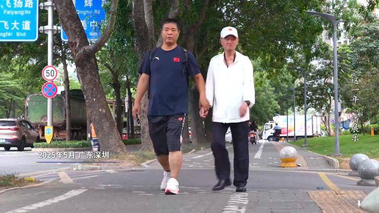 潘展乐：<strong></p>
<p>正规交易原油平台</strong>我是训练型选手 把自己当成一个拼领奖台的选手