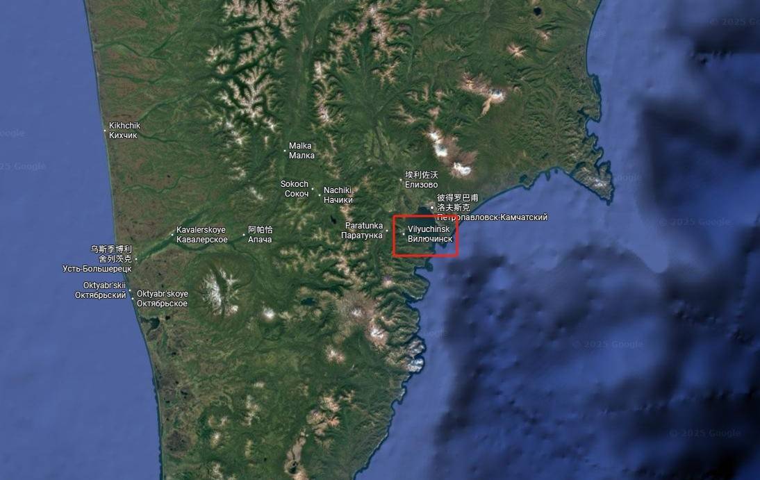 海军基地遇上大地震<strong></p>
<p>正规交易原油平台</strong>，港内全是新核潜艇，损坏一艘都能让俄军心疼