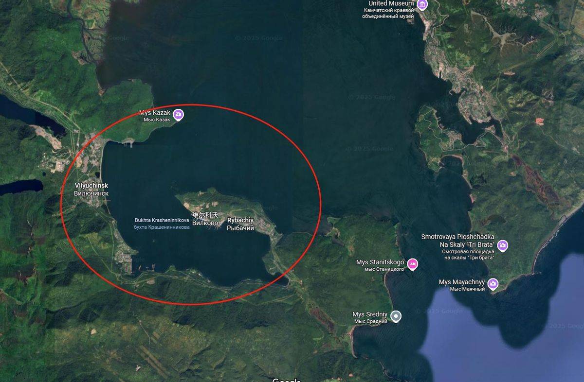 海军基地遇上大地震<strong></p>
<p>正规交易原油平台</strong>，港内全是新核潜艇，损坏一艘都能让俄军心疼