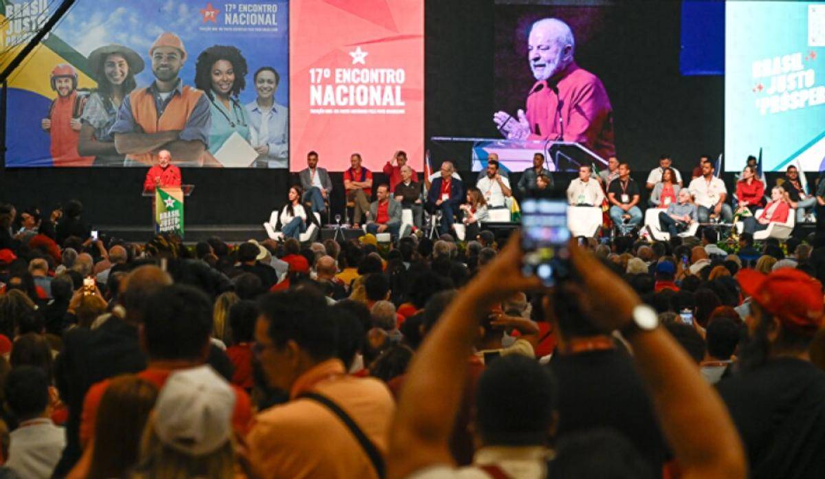 卢拉：<strong></p>
<p>原油运价指数</strong>我不会忘记美国曾协助在巴西发动政变