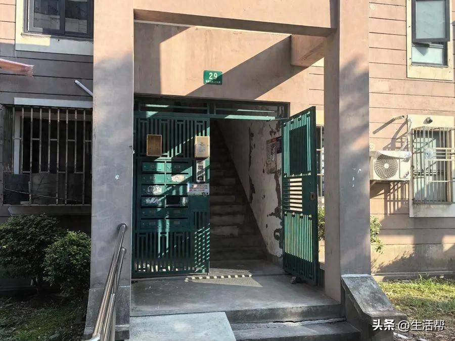 上海多个小区1700多个门禁集体失效，居民炸锅：“太不安心了……”官方最新回应