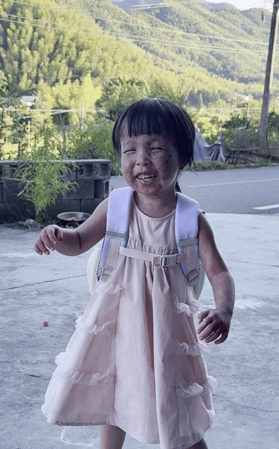 上饶6岁女童患病满身红斑<strong></p>
<p>原油期货开户流程</strong>，初上幼儿园妈妈字里行间满是担心：曾经绝望，现在能看到光