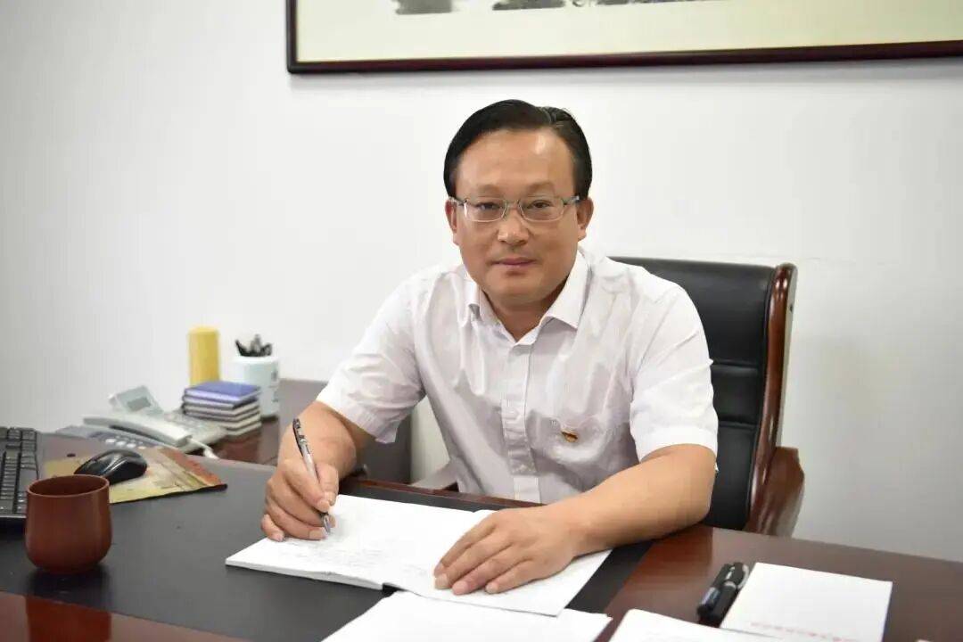 江苏一市纪委监委通报：涉嫌严重违纪违法<strong></p>
<p>原油的骗局</strong>，徐立峰接受审查调查