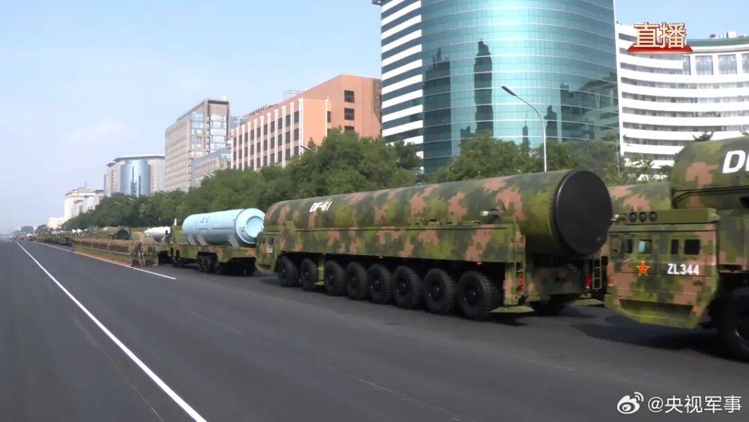 东风-61、巨浪-3、折叠翼预警机、歼-20S<strong></p>
<p>原油后期走势</strong>，画面披露！