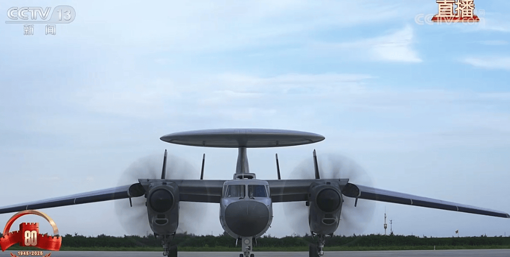 东风-61、巨浪-3、折叠翼预警机、歼-20S<strong></p>
<p>原油后期走势</strong>，画面披露！