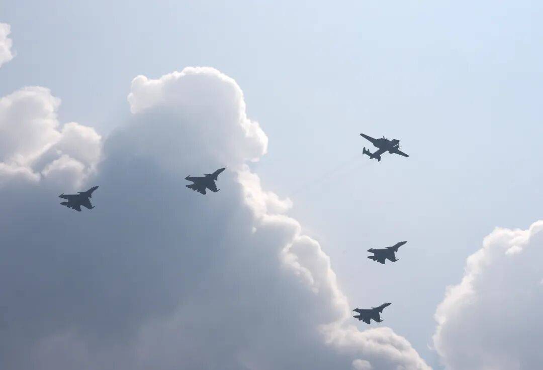 新华社出图<strong></p>
<p>原油后期走势</strong>！