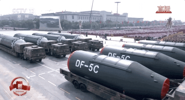 这就是咱们中国人的底气<strong></p>
<p>原油一桶多重</strong>！装备方队完整视频来啦