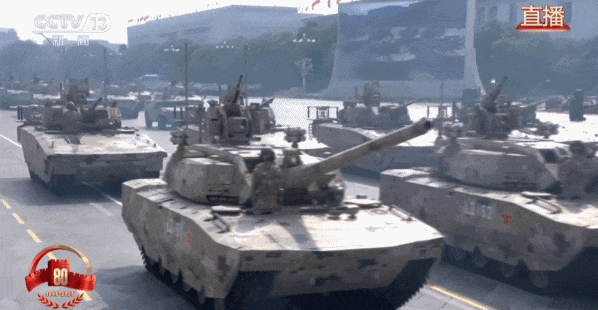 这就是咱们中国人的底气<strong></p>
<p>原油一桶多重</strong>！装备方队完整视频来啦