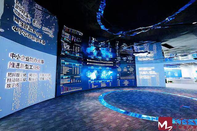 浪潮云打造了人工智能工厂<strong></p>
<p>原油一桶多重</strong>，成为全球第四个、国内第一个实体化的人工智能工厂